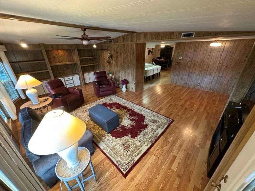 125 Rigi Slope Drive a Winter Haven, FL Mobile or Manufactured Home for Sale